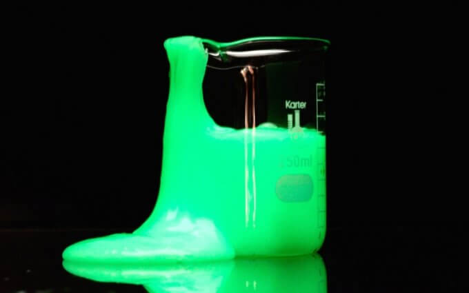 glow in the dark slime science halloween